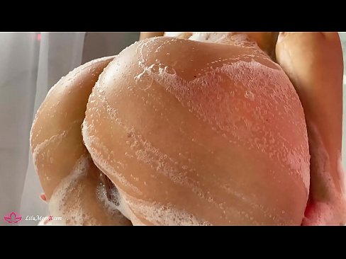 ❤️ UBrunette uphulula amaphambili ePussy ngeVibrator ukuya kwi-Intense Orgasm kwiShower ❤️❌  kuthi xh.niceporn.ru ❌️❤